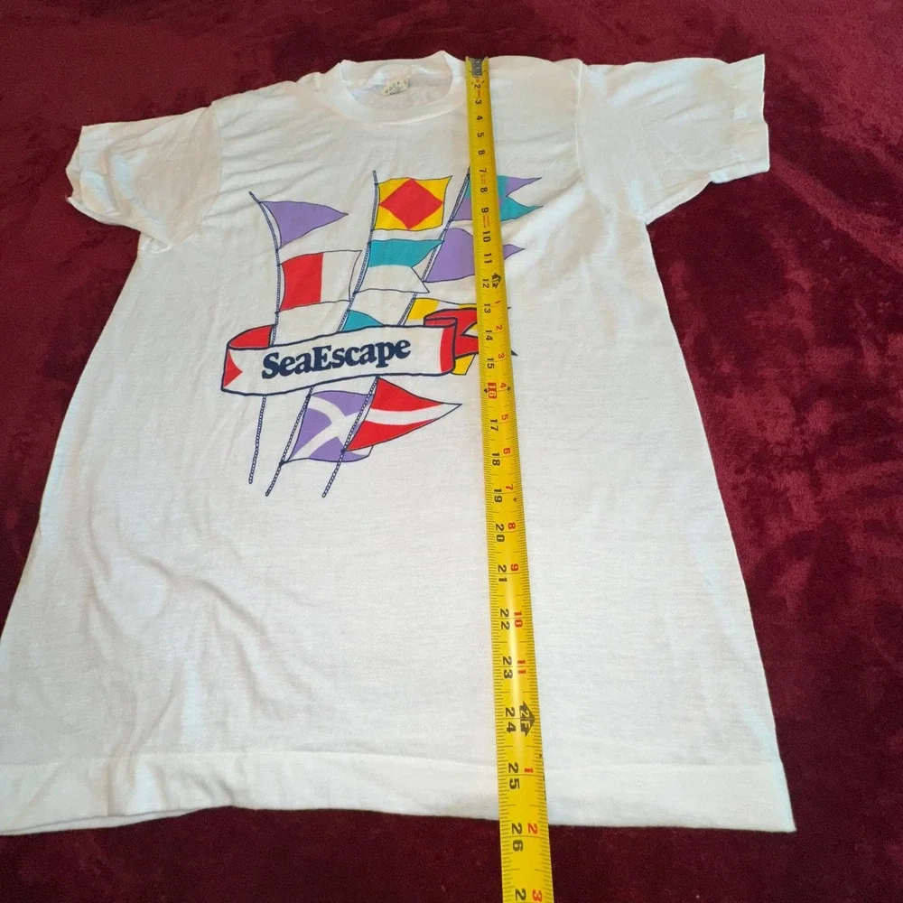 Vintage Screen Stars SeaEscape Cruise T-Shirt 80s Single Stitch White Medium‎